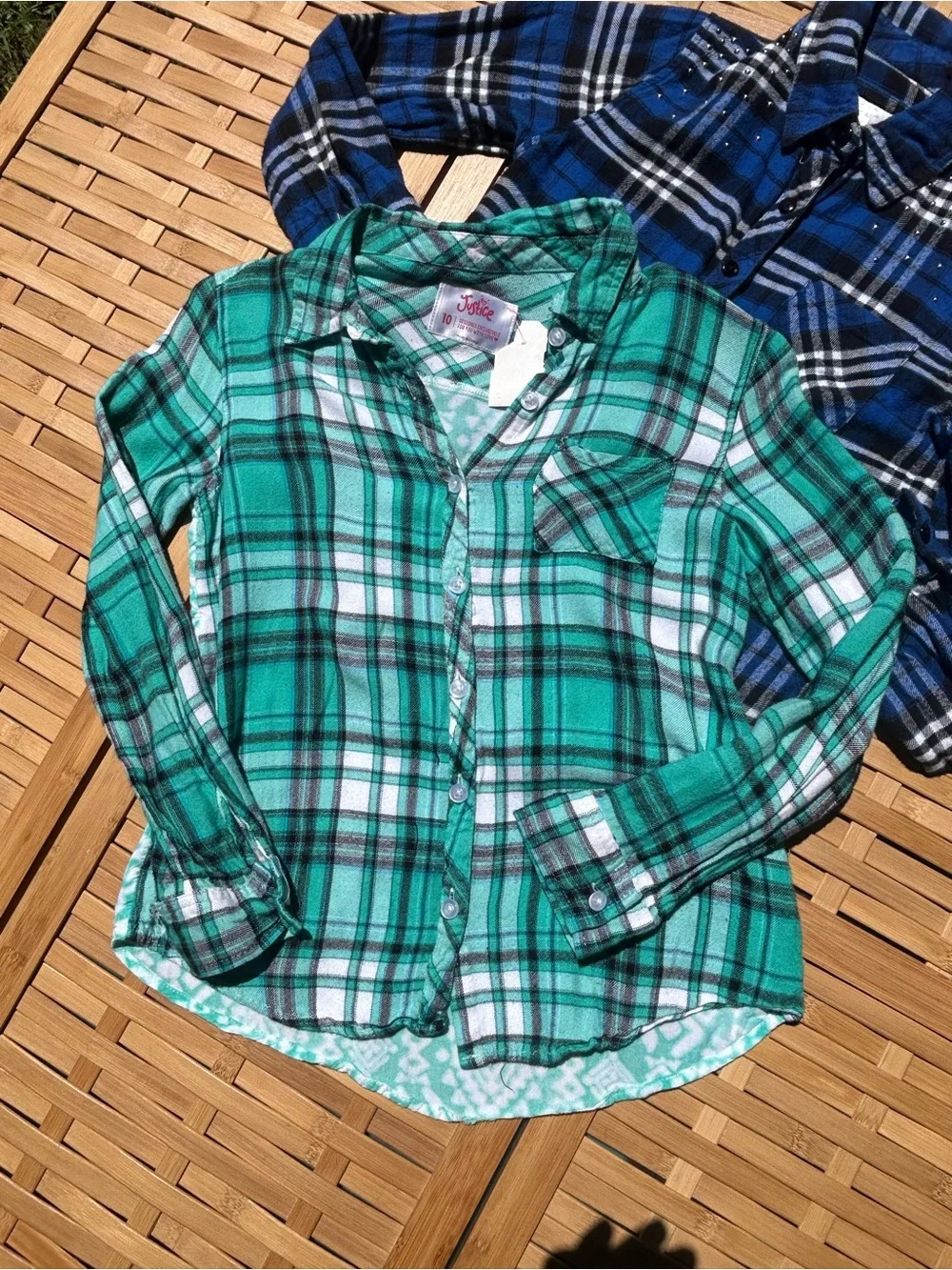 🔥3/$8- Justice- 2 light weight flannels